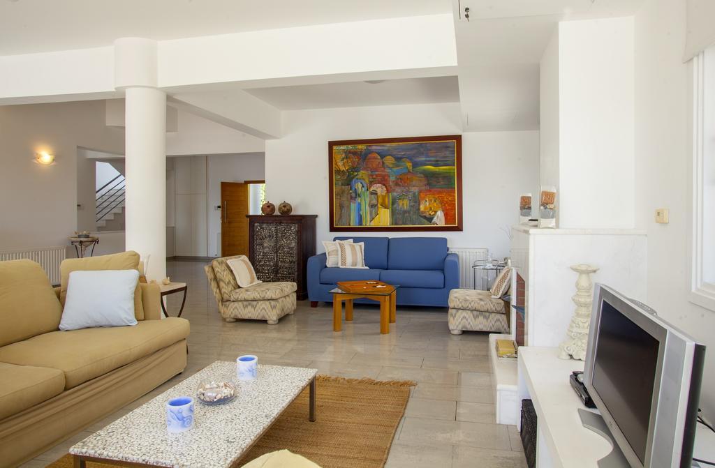 Meneou Beachfront Villa Sunset Periwolia Pokój zdjęcie